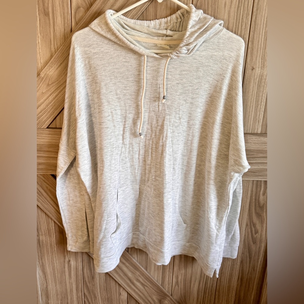 Tresics women's heather gray hoodie